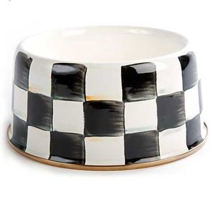 McKenzie Child’s dog dish! Like new! Excellent condition!